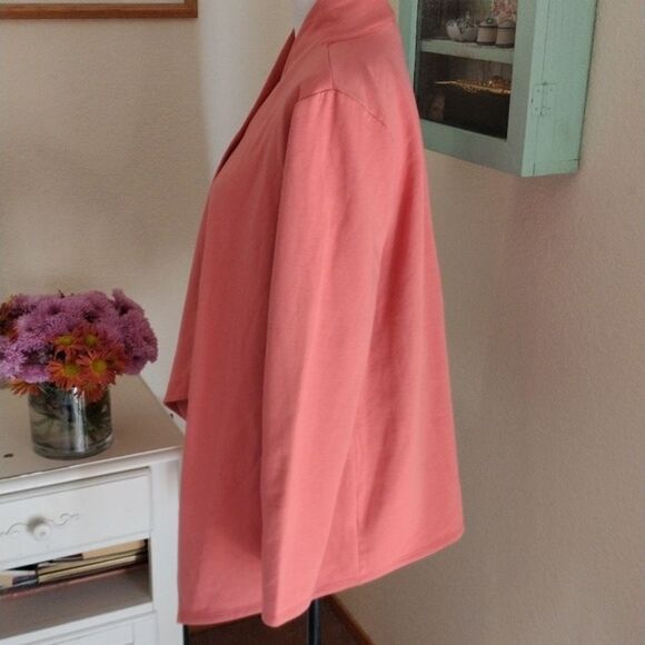 NWT D & Co. Cozy Top - Picture 4 of 9